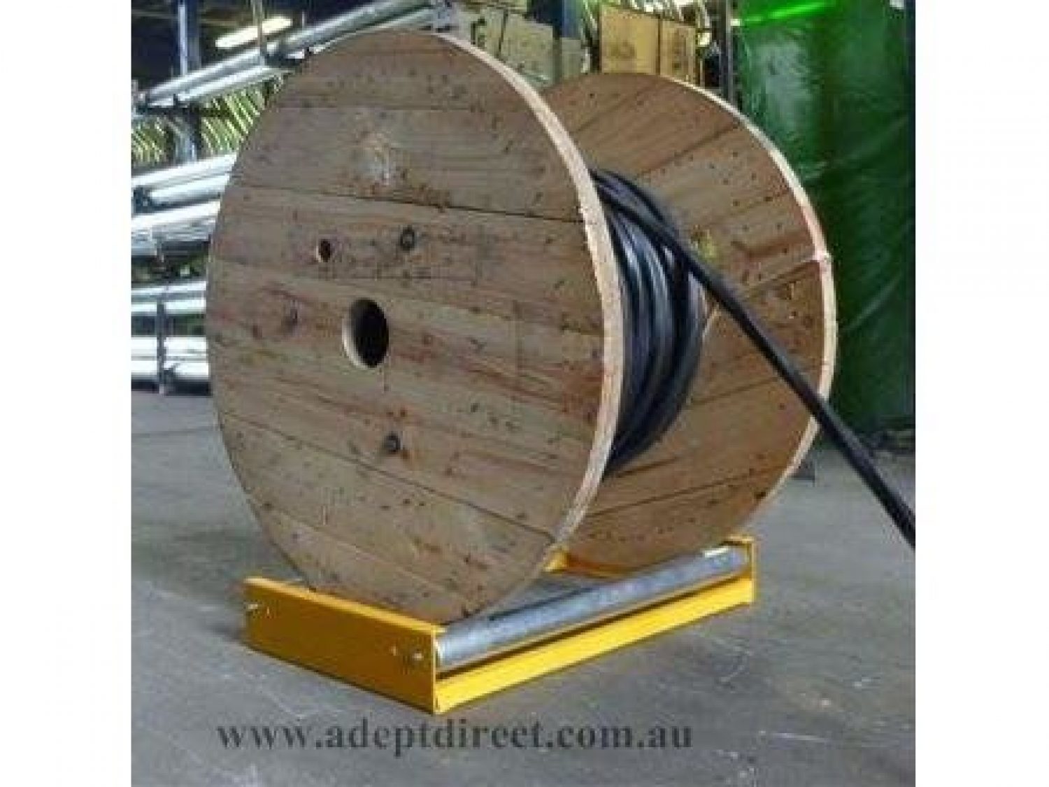 Large Cable Dispenser, 26" Cable Roller